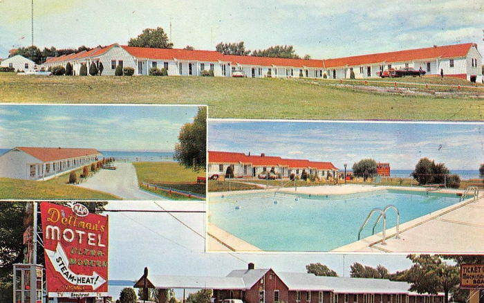 Dettmans Motel - Vintage Postcard